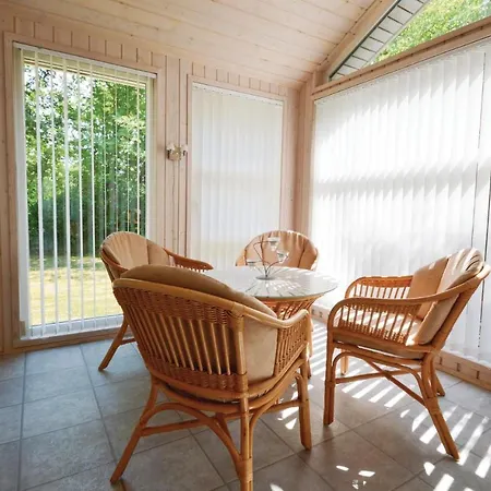 2 Bedroom Lovely In Holiday home *